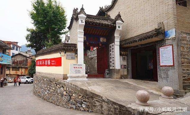 【Bsports必一体育】堡垒之夜手游智械之怒怎么得 智械之怒皮肤获取介绍(图2) b体育