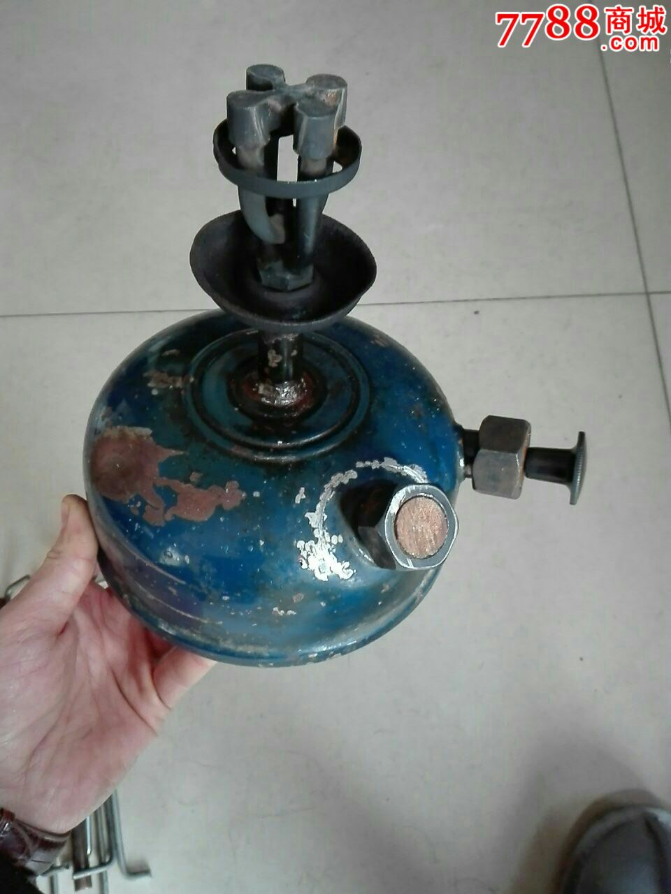 Bsports必一体育:【新时代@教育 · 大讨论】外国语学院举办“教育思想大讨论”专题党课(图2) 必一