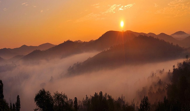 校党委组织传达和学习习近平关于厉行勤俭节约反对铺张浪费重要批示精神|b体育(图3) 必一