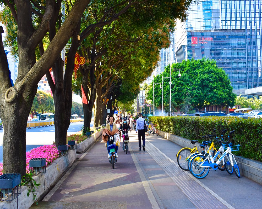 Bsports必一体育_2017年5月社会媒体发布我校新闻122条(图2) b体育